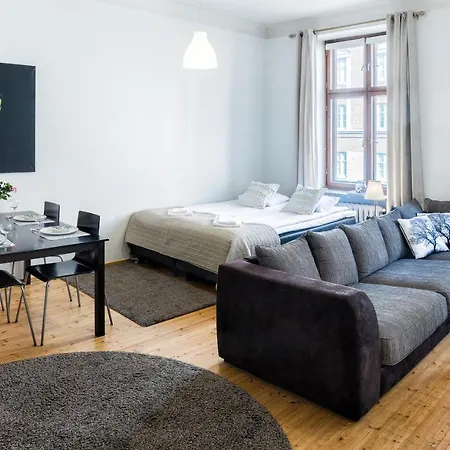Apartment Kotimaailma - Runeberginkatu 6