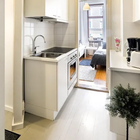 Kotimaailma - Runeberginkatu 6 Apartment Helsinki