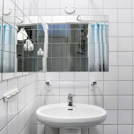 Kotimaailma - Runeberginkatu 6 Helsingfors